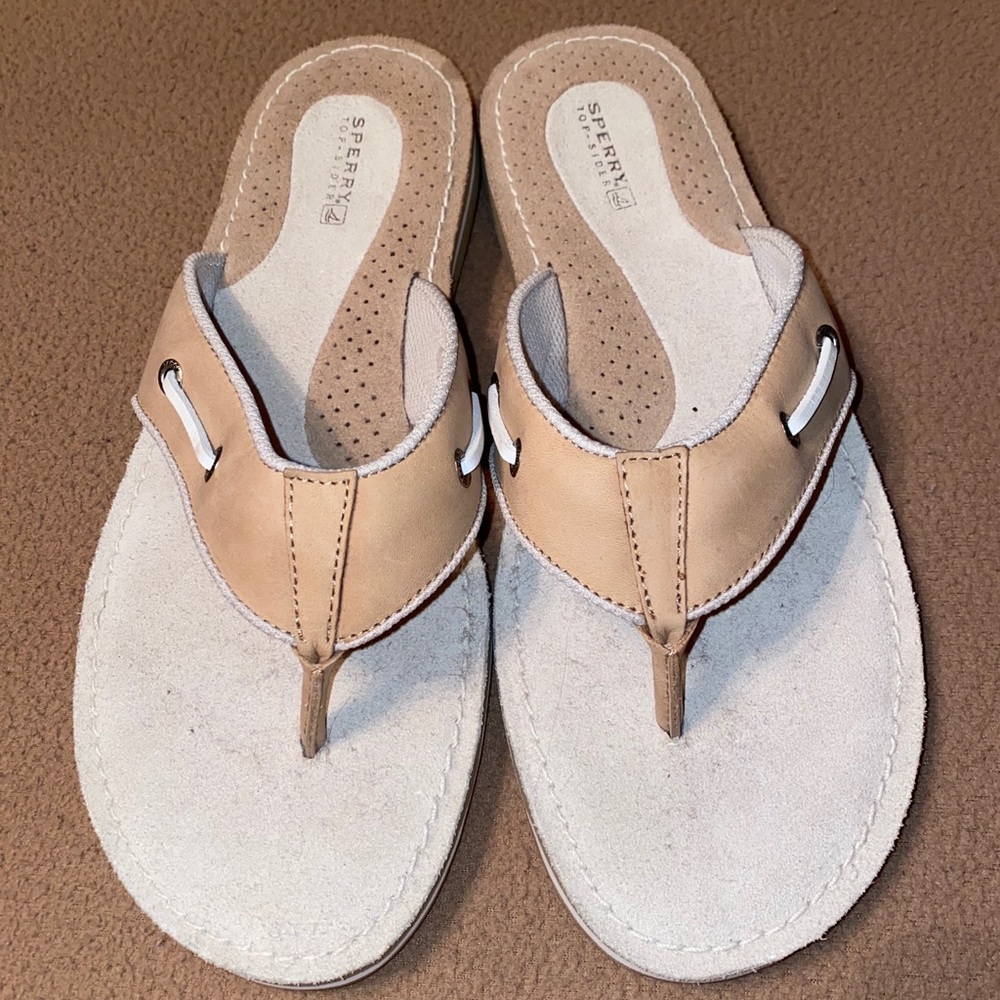 Women’s Sperry Flip-Flops